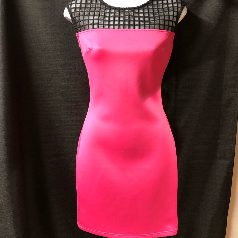 NWT Suzy Shier Dress